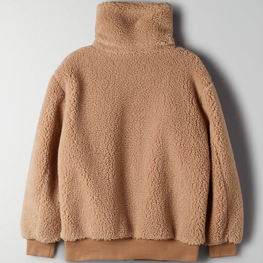 Aritzia The Teddy Jacket - Picture 7 of 7